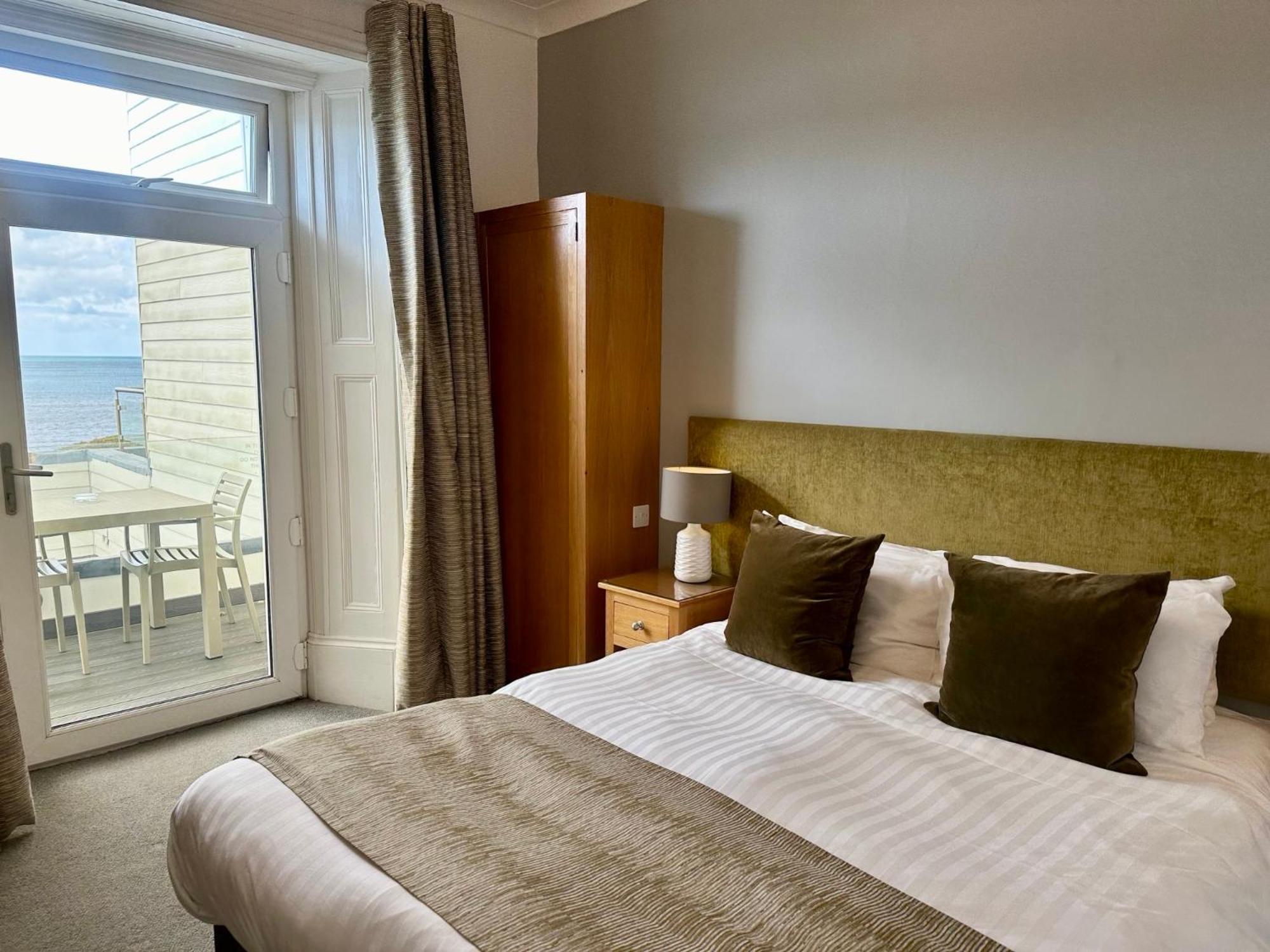 The Cliff Hotel & Spa Cardigan Room photo